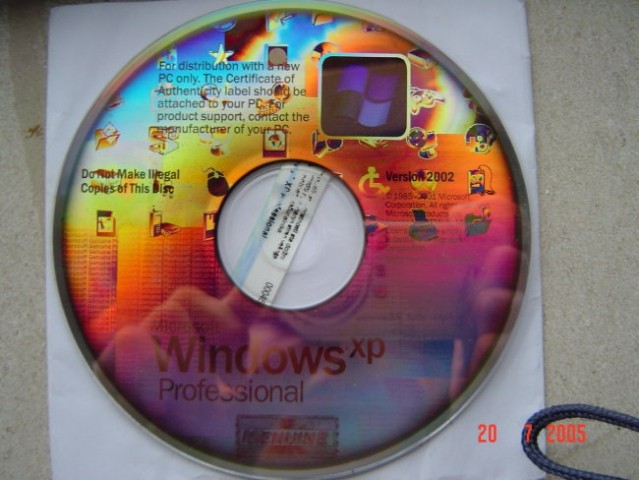 Win XP Pro + Service pack 1a - foto