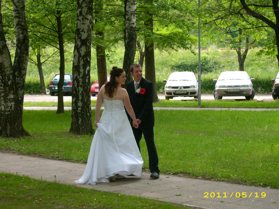 Poroka - Klara in Simon, 21.05.2011 - foto povečava