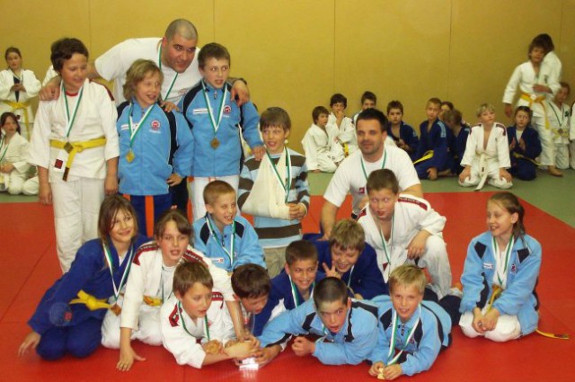 JK Bežigrad je postal prvak otroške judo lige za l. 2008. K ekipni zmagi sem prispeval 13 