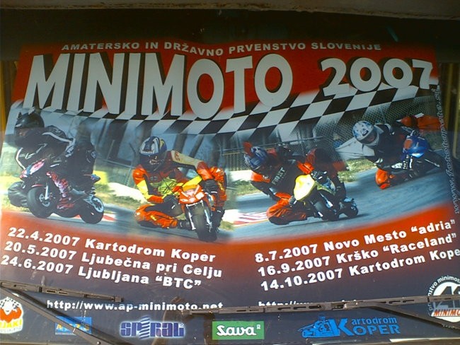 Minimoto - foto povečava