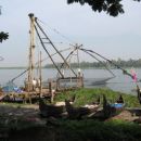 Cochin, Indija
Kitajske ribiške mreže, stalno nameščene - jutranje pobiranje nočnega ulov