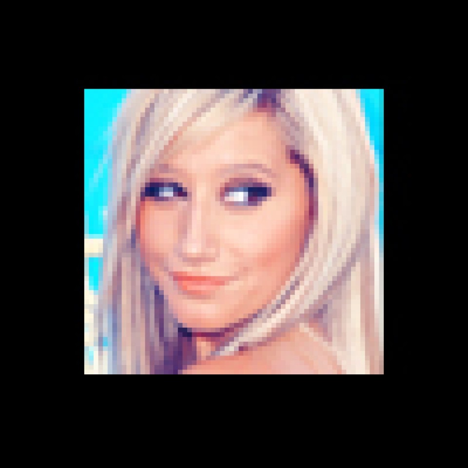 Ashley Tisdale <3 - foto povečava