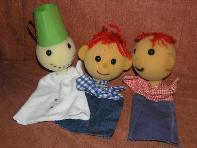 Snežak, Mihec in Jakec, lutke, ki sem jih sama izdelala - le nosov nimajo več - sta jih ot