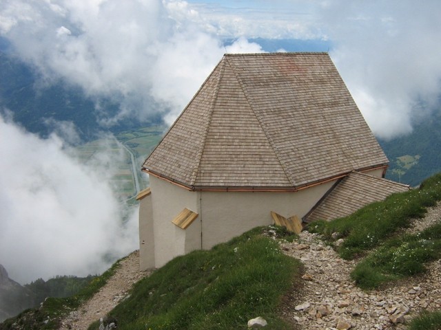 Slovenska cerkev.