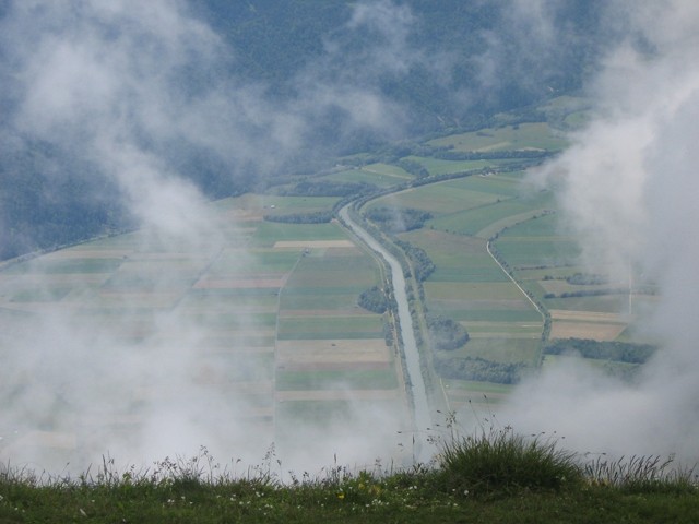 Pogled proti Čajni.