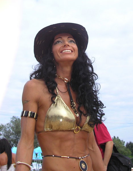 Laguna miss bikini 2007 finale - Nena - foto povečava