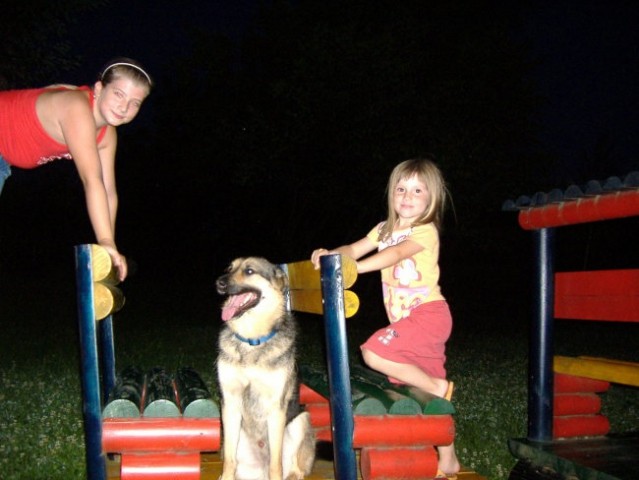Psi in otroci, julij 2007 - foto