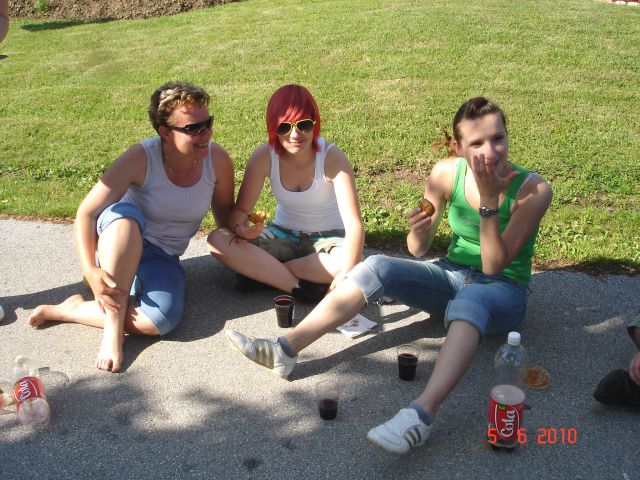 Spomladanski piknik - Steničjak - 2010 - foto