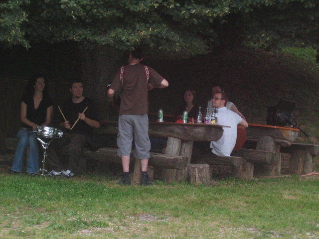 Piknik 2007 - ubitačna sobota :) - foto povečava