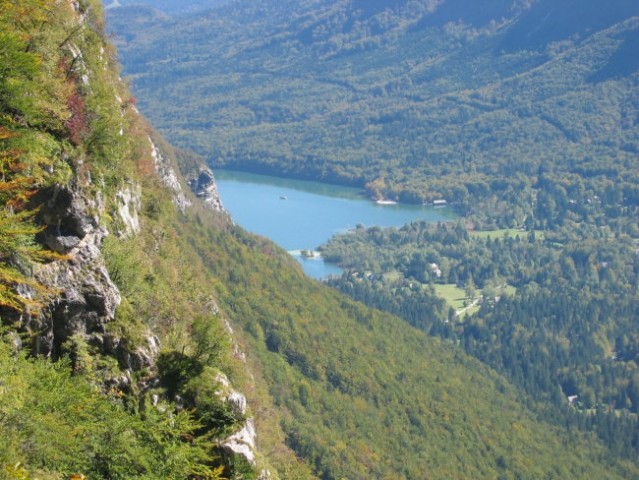 Pogled proti zgornjemu delu Bohinjskega jezera