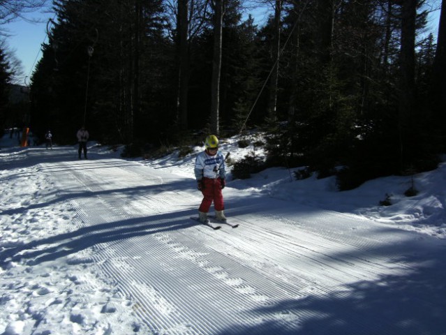 Smučarski tečaj, vrtec 16.2 -19.2. 2008 - foto