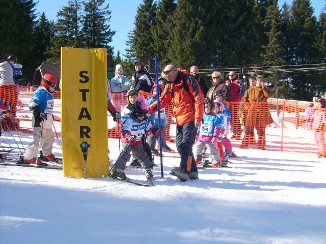 Smučanje januar 25.2. do 28.2.2009 - foto povečava