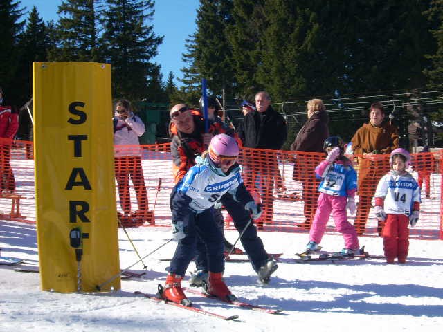 Smučanje januar 25.2. do 28.2.2009 - foto povečava