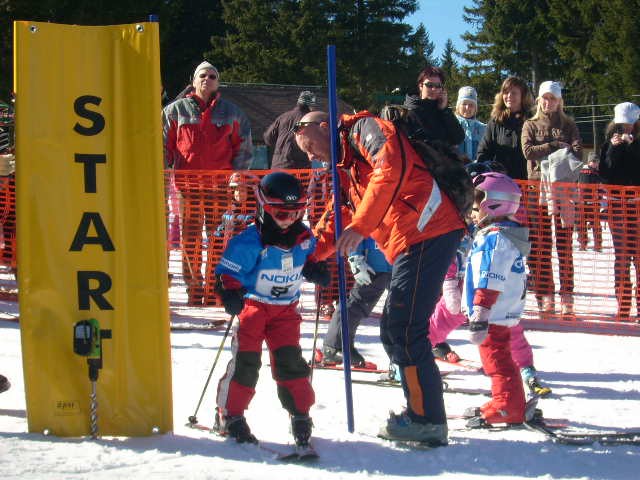 Smučanje januar 25.2. do 28.2.2009 - foto povečava